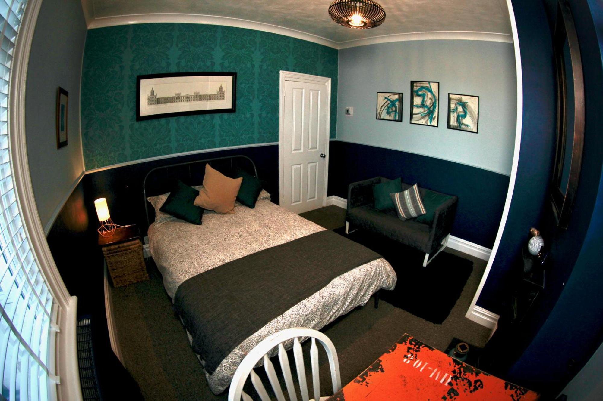 Stylish And Artistic Flat In Southend On Sea Apartment Екстериор снимка